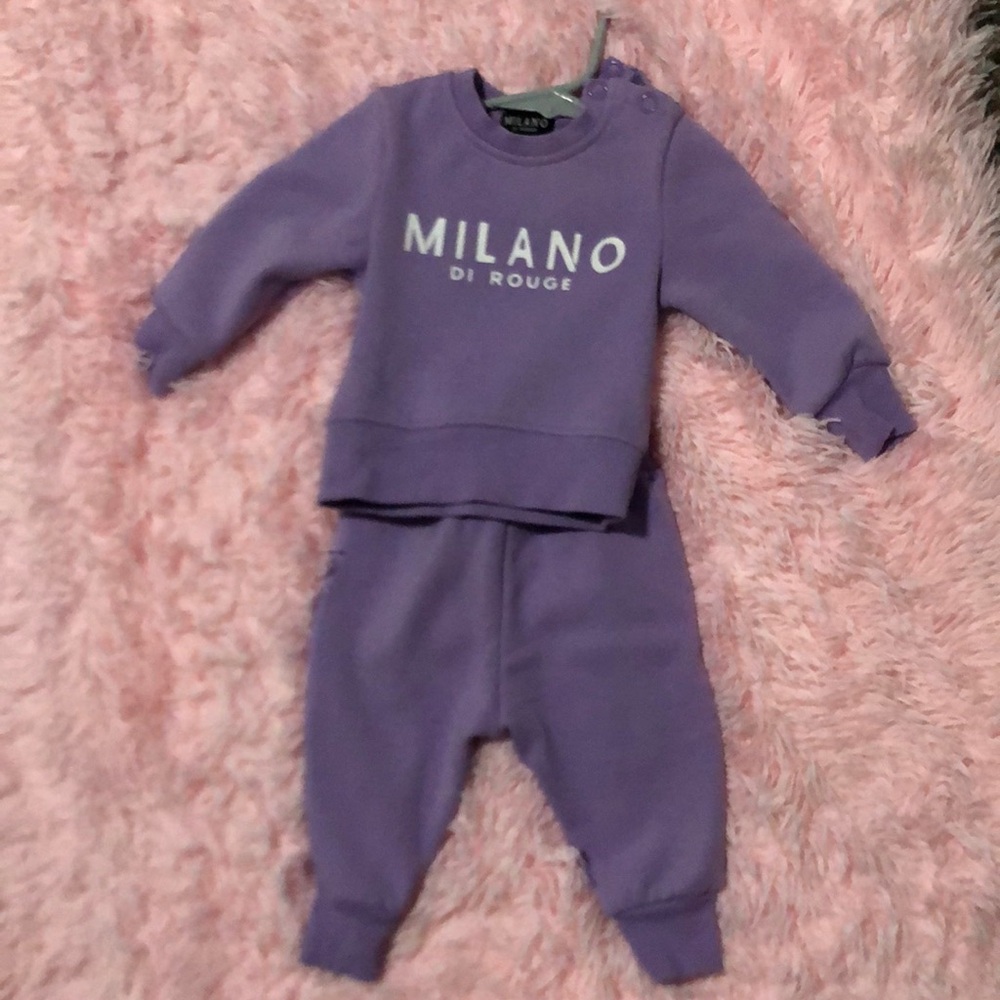 Milano Baby Sweatsuit 3-6 months worn once for pictures only